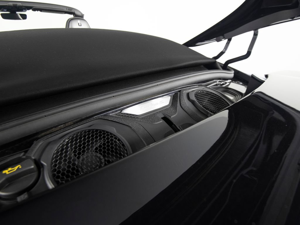 Certified 2022 Porsche 911 Turbo S AWD/4WD image 52
