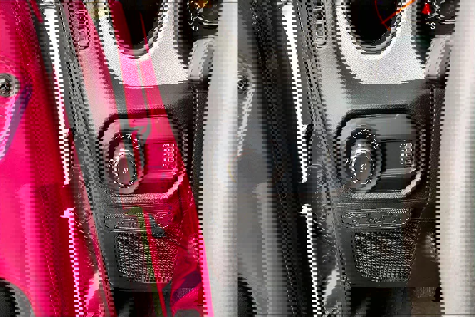 Used 2024 Jeep Wrangler Sport S image 31