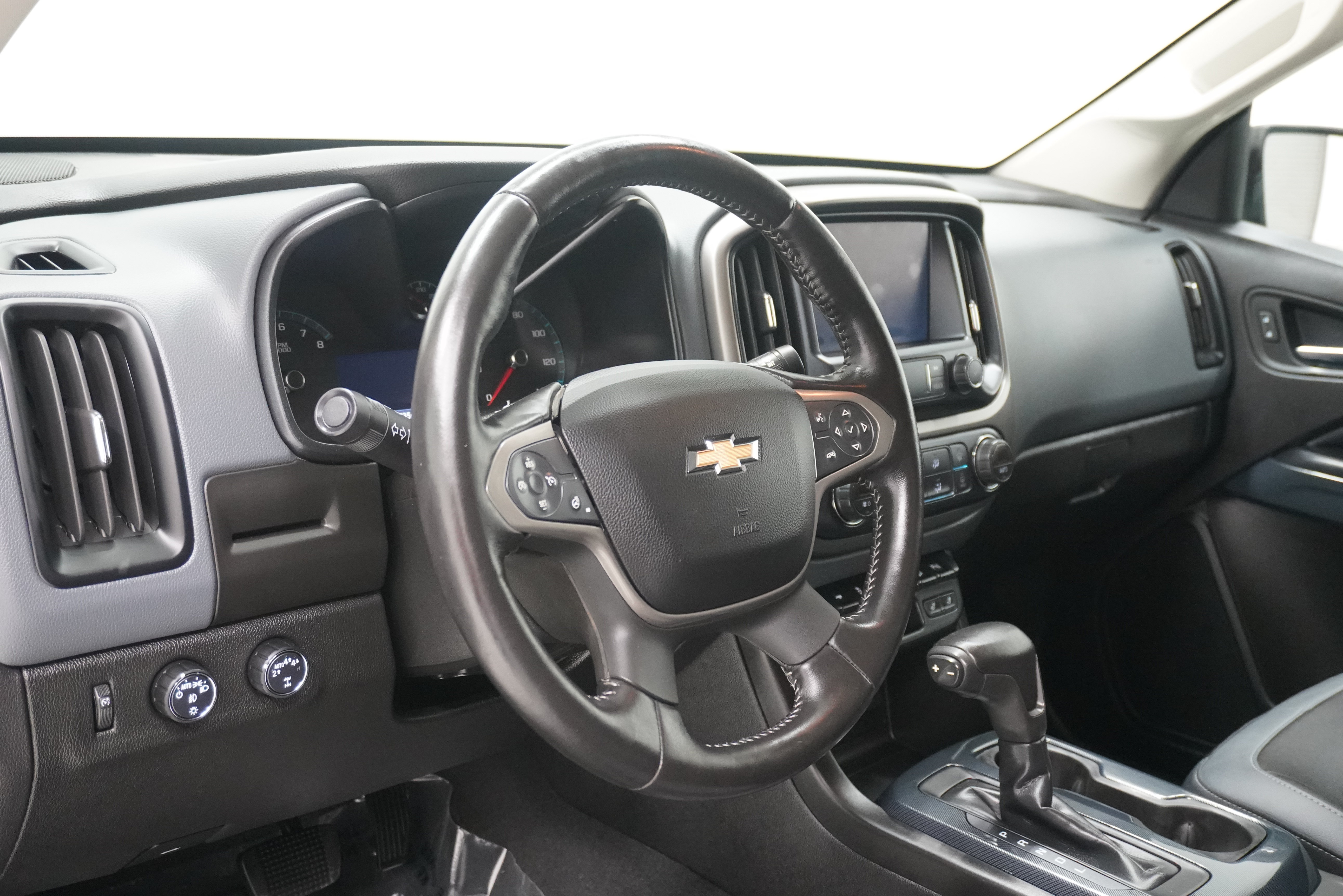 Used 2019 Chevrolet Colorado Z71 AWD/4WD image 10