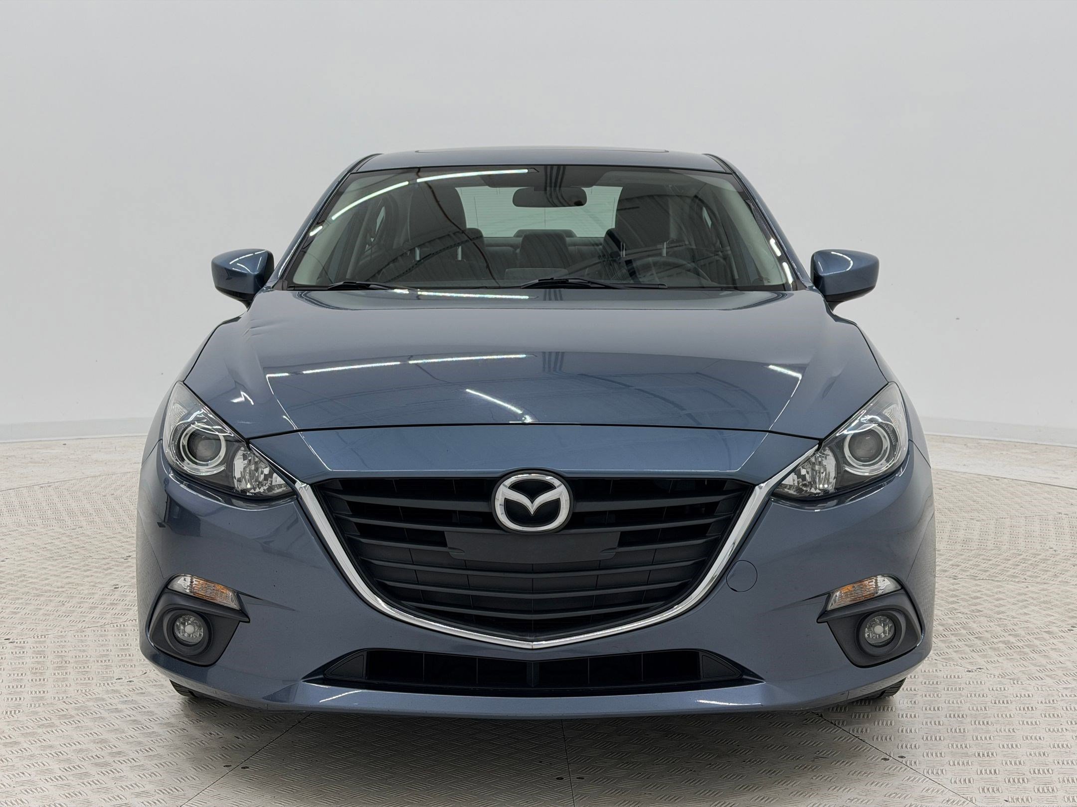 Used 2015 MAZDA MAZDA3 i Grand Touring image 6