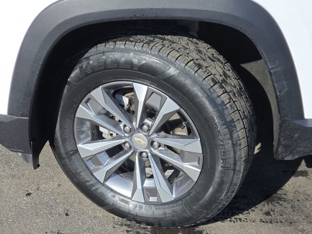 Used 2025 Chevrolet Equinox LT image 35