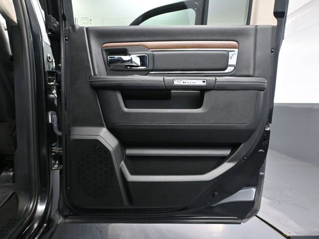Used 2018 RAM 1500 Laramie w/ Convenience Group image 43