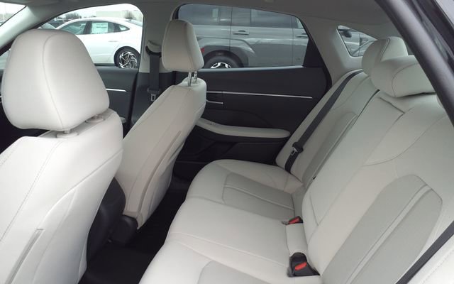 Certified 2025 Hyundai Sonata SEL image 10