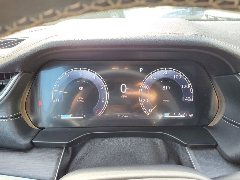 Used 2024 Jeep Grand Cherokee Limited image 18