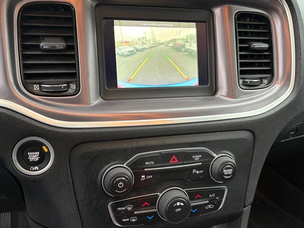 Used 2019 Dodge Charger SXT image 8