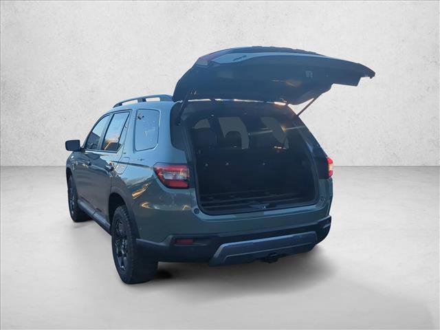 New 2026 Honda Pilot TrailSport image 9