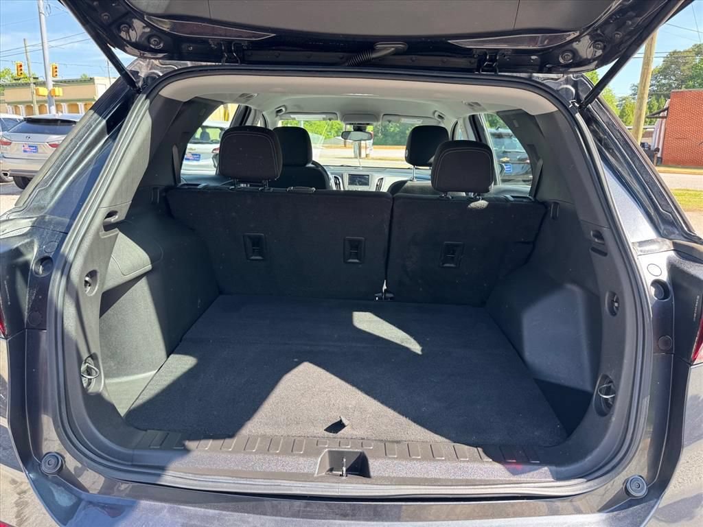 Used 2022 Chevrolet Equinox LS AWD/4WD image 10