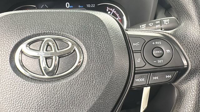 Used 2024 Toyota RAV4 LE image 22