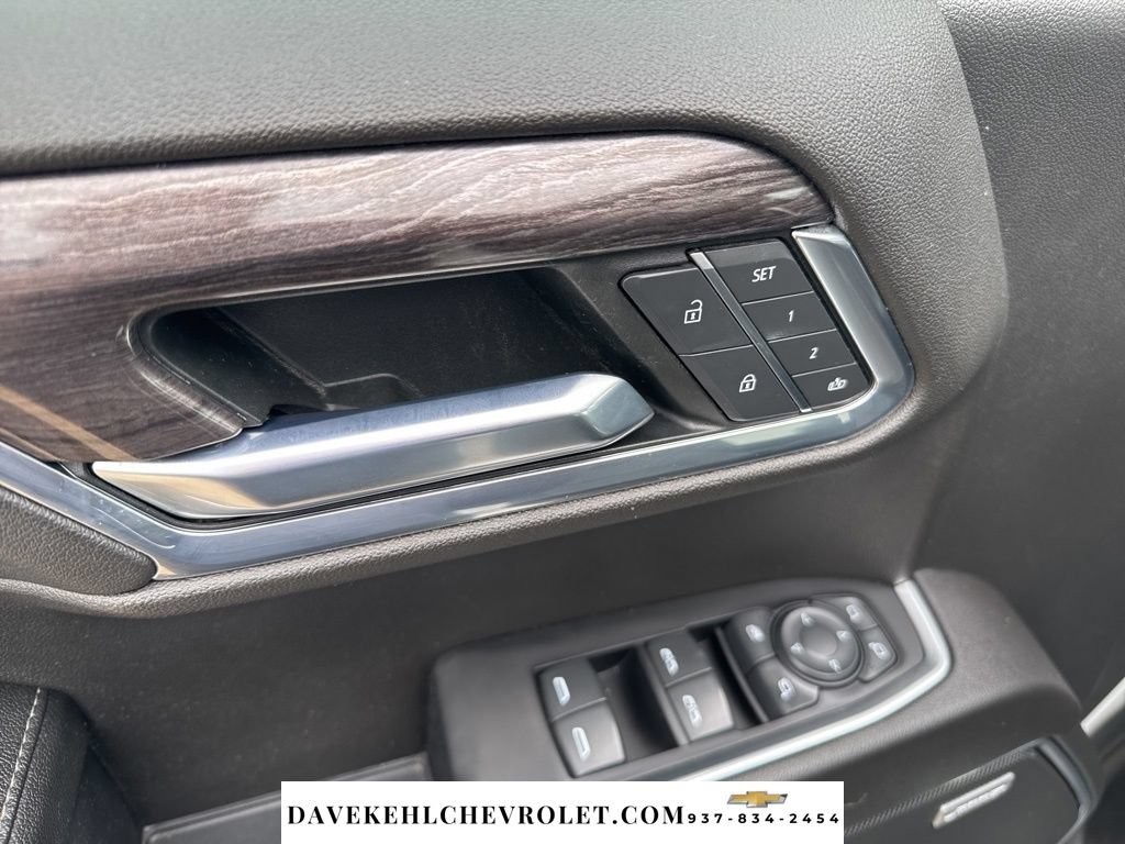 Used 2022 Chevrolet Silverado 1500 LTZ w/ LTZ Premium Package AWD/4WD image 9