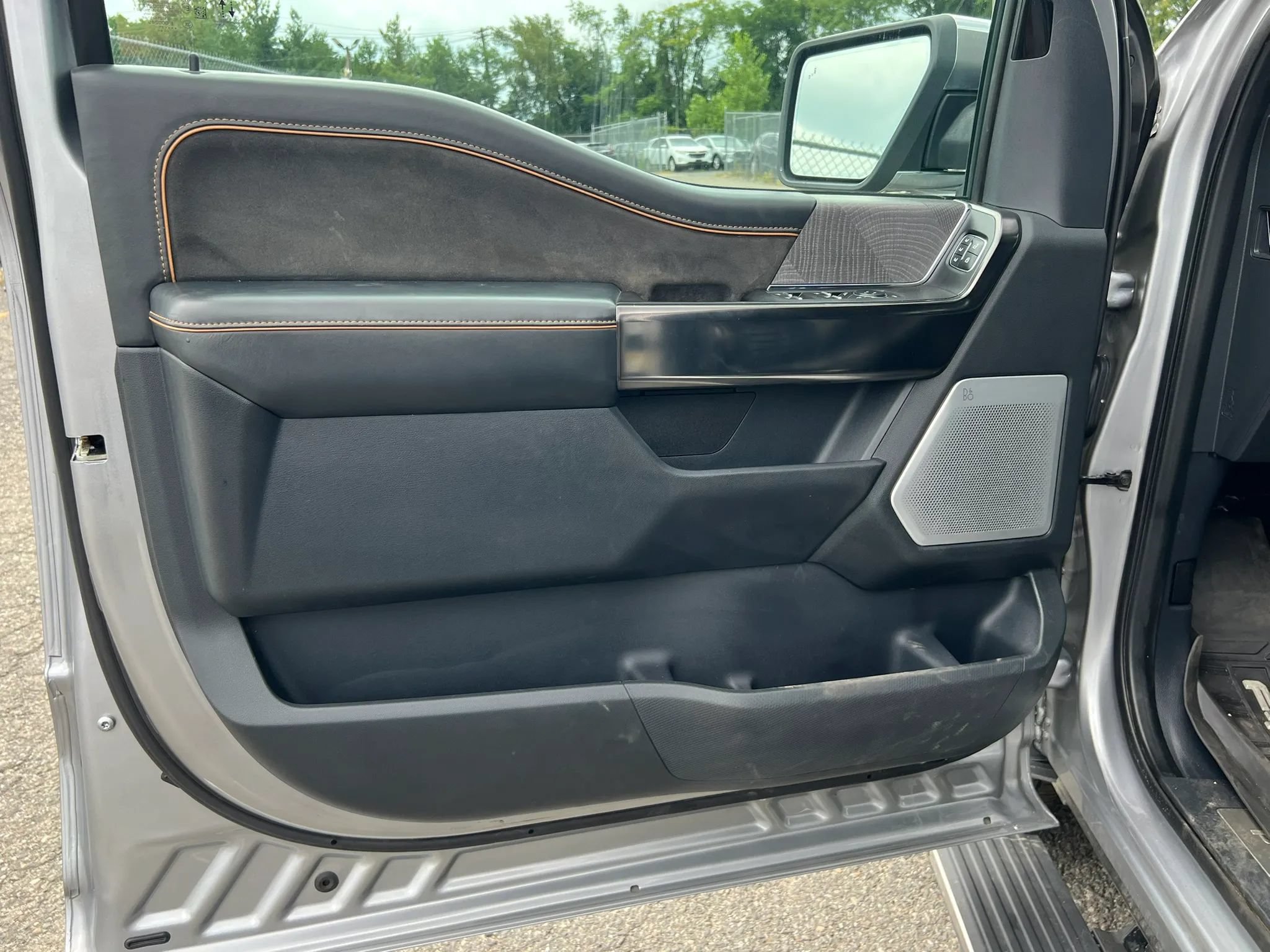 Used 2021 Ford F150 Platinum w/ Equipment Group 701A High AWD/4WD image 11