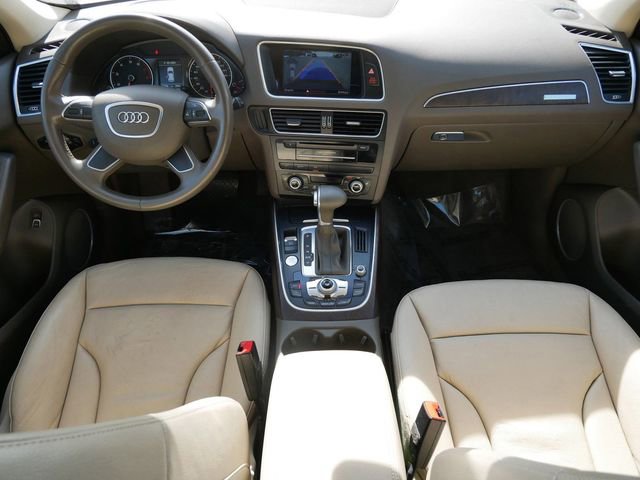 Used 2016 Audi Q5 2.0T Premium Plus w/ Technology Package image 12