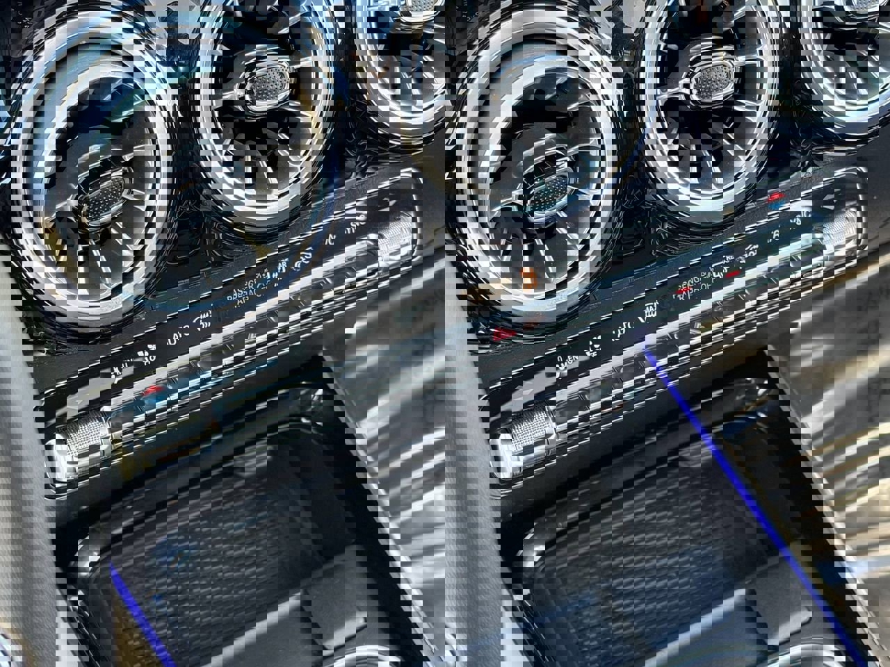 Used 2025 Mercedes-Benz GLA 250 GLA 250 image 29