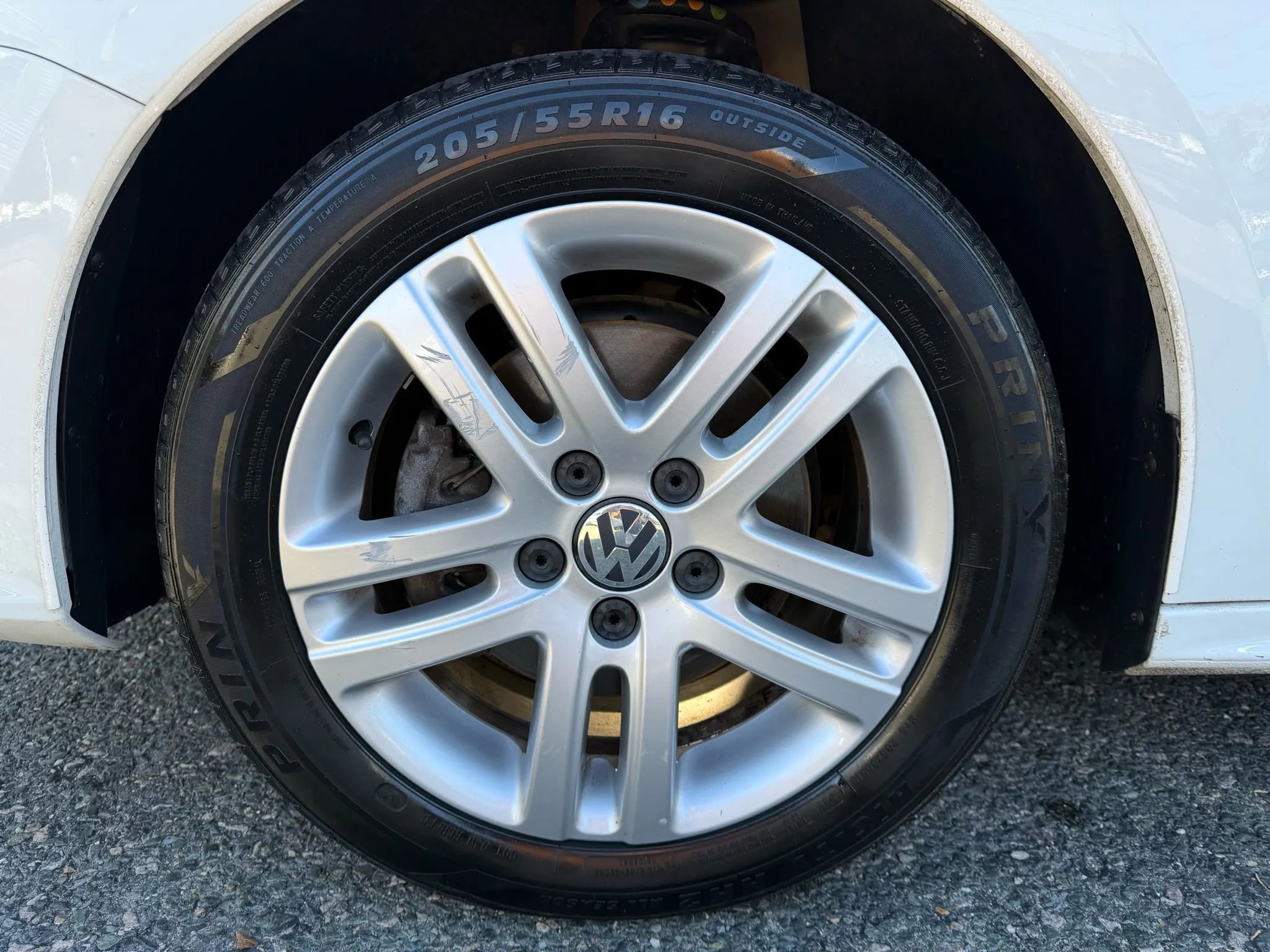 Used 2017 Volkswagen Jetta S w/ Jetta S Cold Weather Package image 12