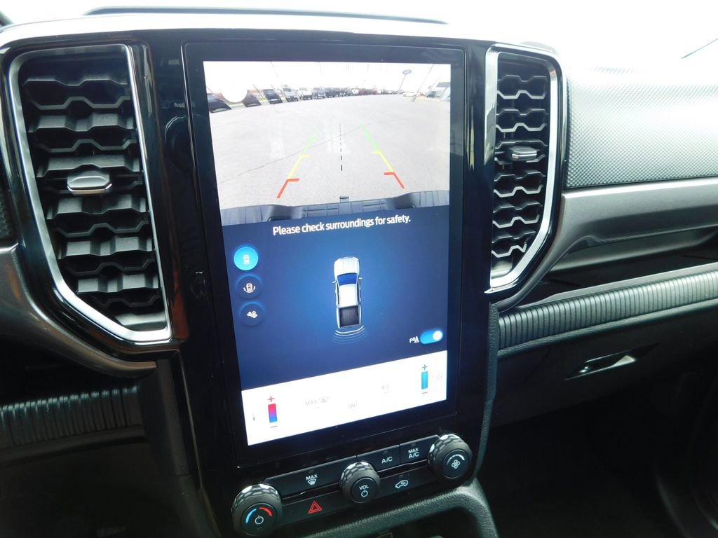 Used 2025 Ford Ranger XLT w/ FX4 Off-Road Package image 35