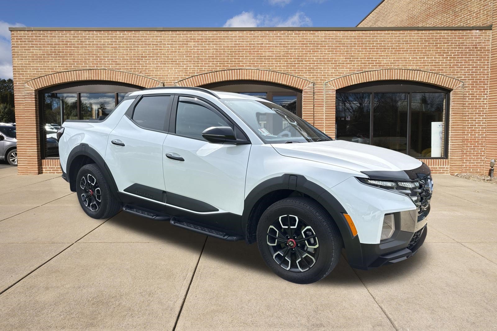 Certified 2024 Hyundai Santa Cruz XRT AWD/4WD image 1