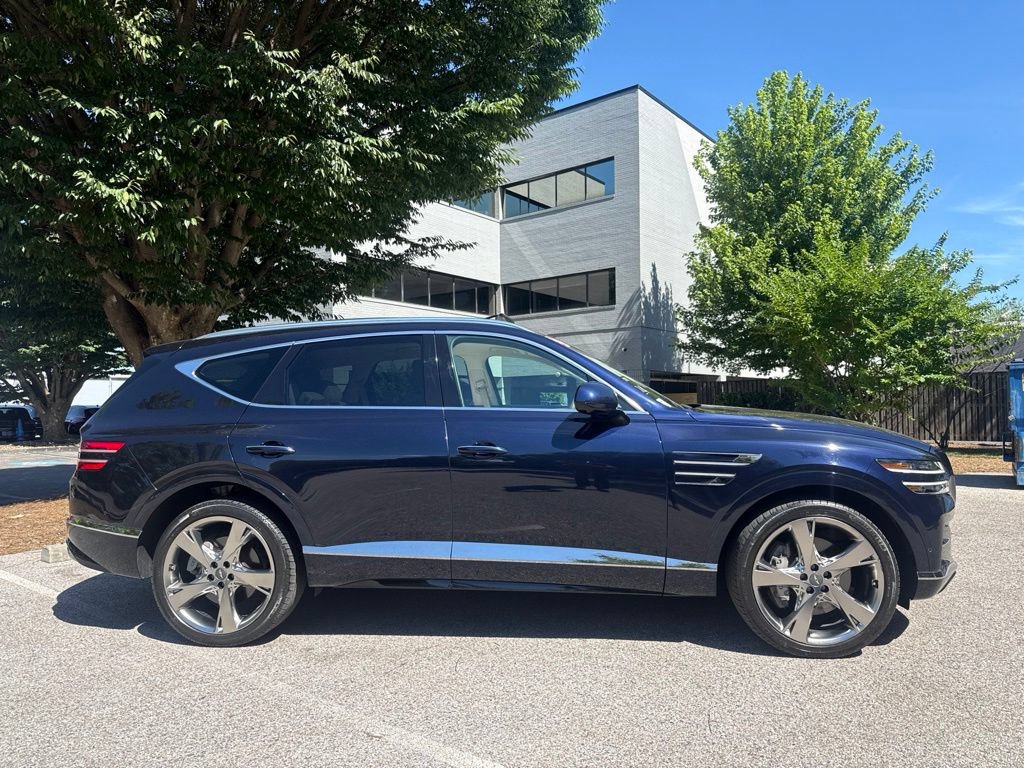 Used 2024 Genesis GV80 2.5T w/ Prestige Package AWD/4WD image 11