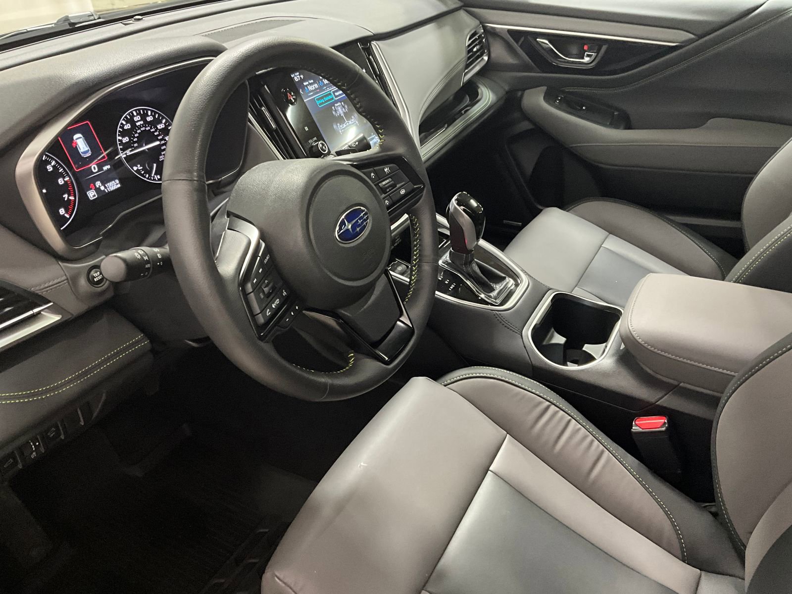 Used 2025 Subaru Outback Onyx Edition image 13