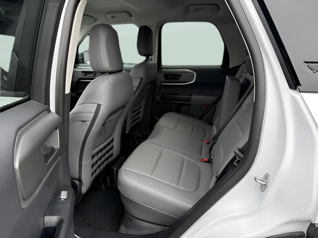 Used 2025 Ford Bronco Sport Badlands AWD/4WD image 5