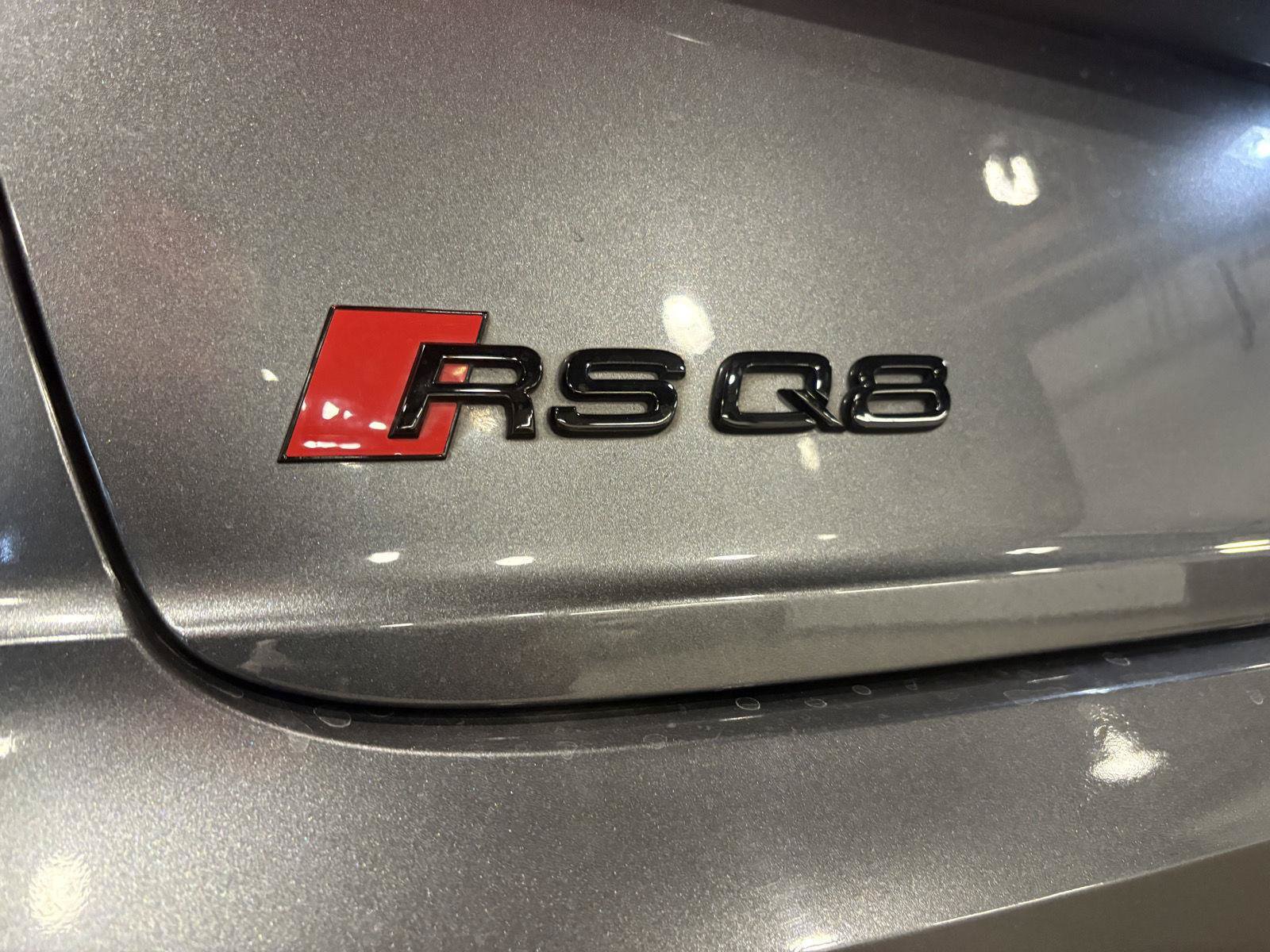 Used 2022 Audi RS Q8 AWD/4WD image 6