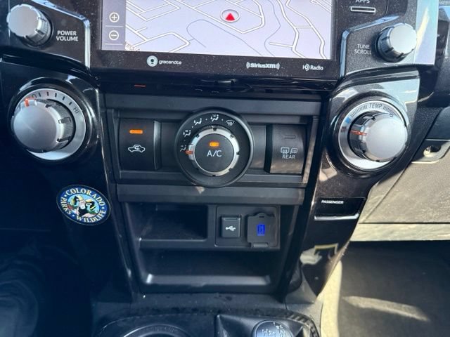 Used 2022 Toyota 4Runner TRD Off-Road Premium w/ Moonroof Package AWD/4WD image 19