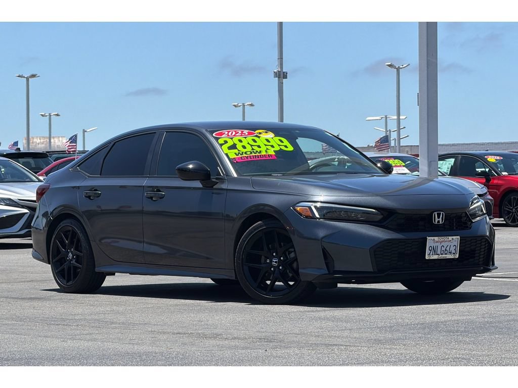 Used 2025 Honda Civic Sport image 2