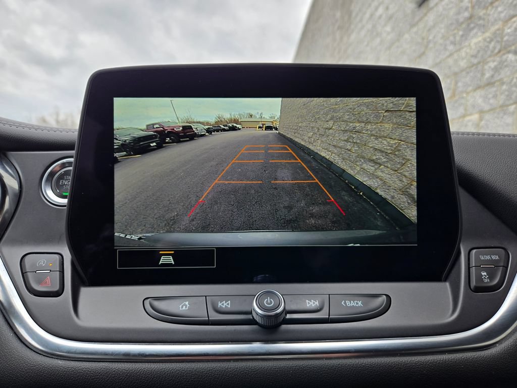Used 2025 Chevrolet Blazer LT FWD image 25