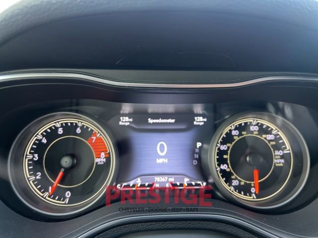 Used 2022 Jeep Cherokee Trailhawk w/ Premium Leather Package image 39