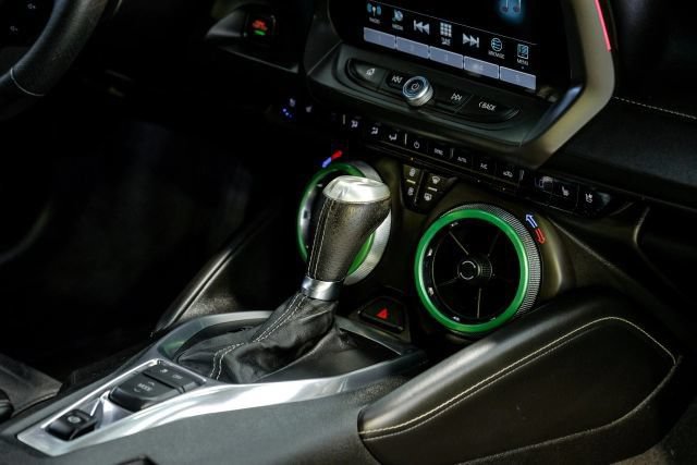 Used 2017 Chevrolet Camaro LT RWD image 28