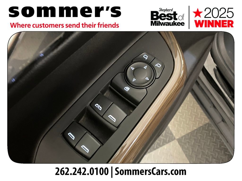 Used 2023 GMC Acadia SLE w/ Elevation Edition image 11