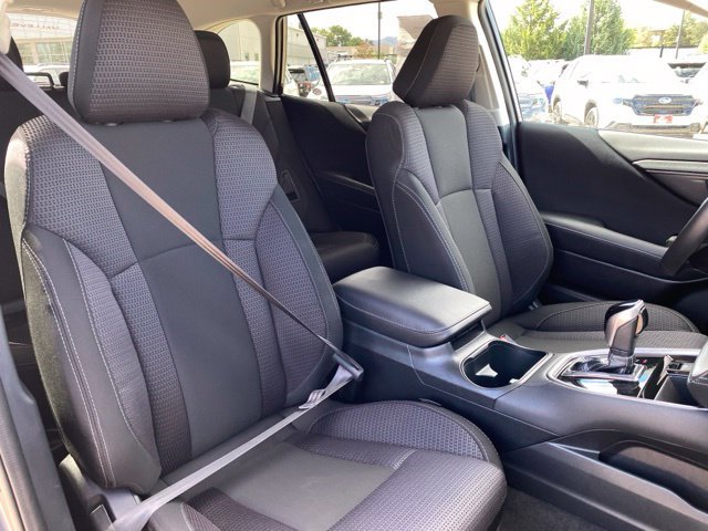 Certified 2025 Subaru Outback Premium w/ Popular Package #1A AWD/4WD image 9
