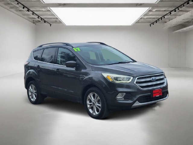 Used 2017 Ford Escape SE w/ Equipment Group 201A AWD/4WD image 8