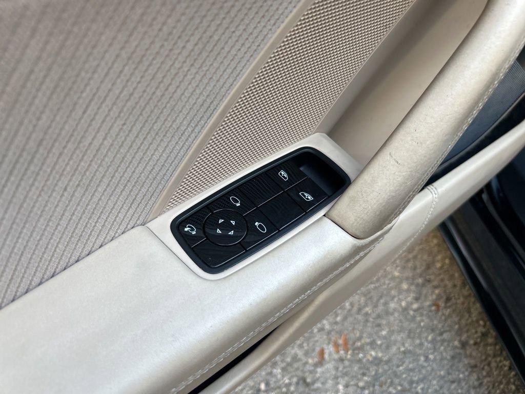 Used 2021 Porsche 911 Targa 4S Heritage Design image 41