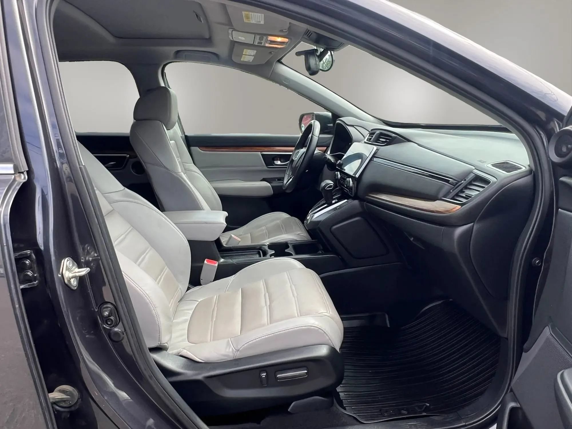 Used 2018 Honda CR-V Touring image 32