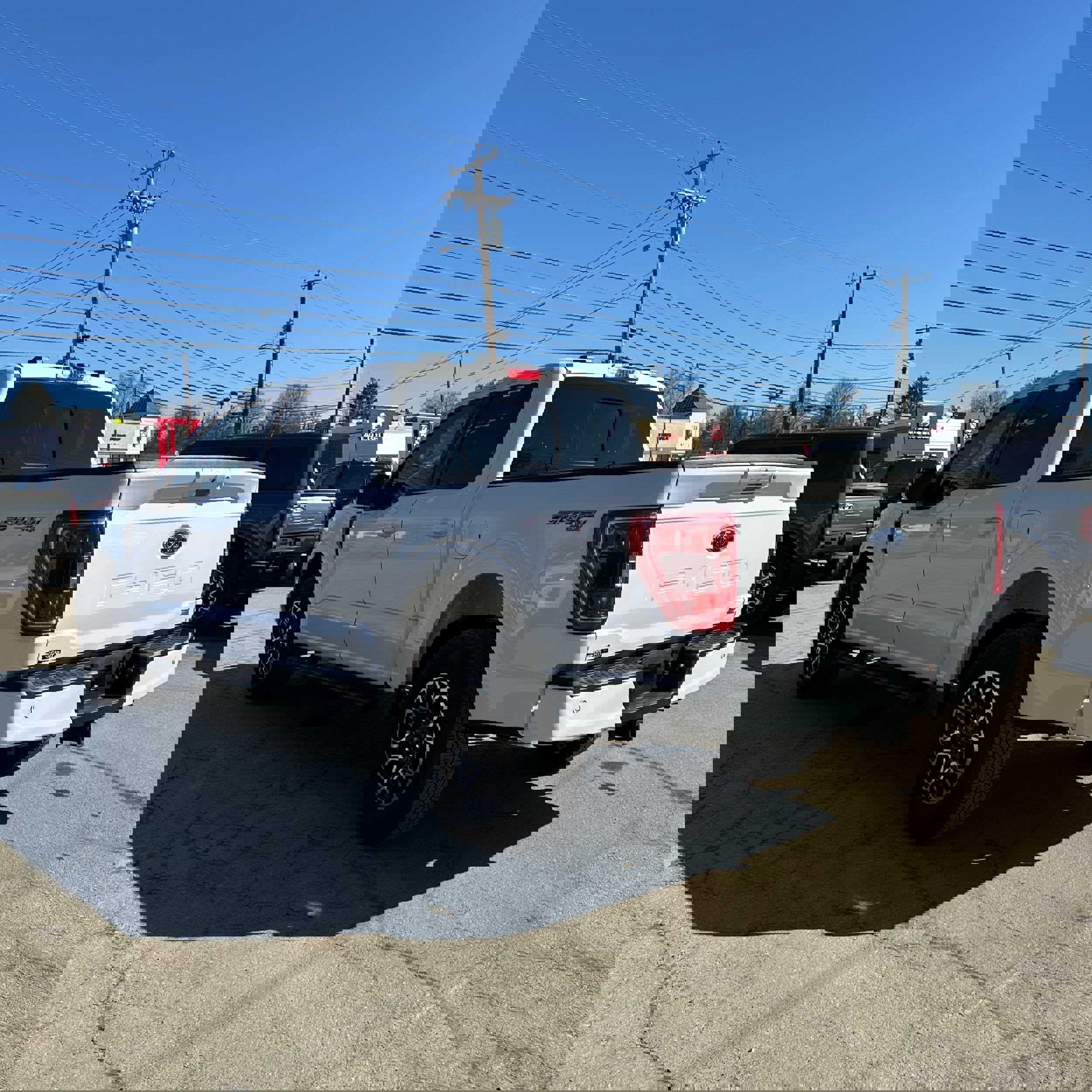 Used 2023 Ford F150 XLT w/ Equipment Group 302A High image 5