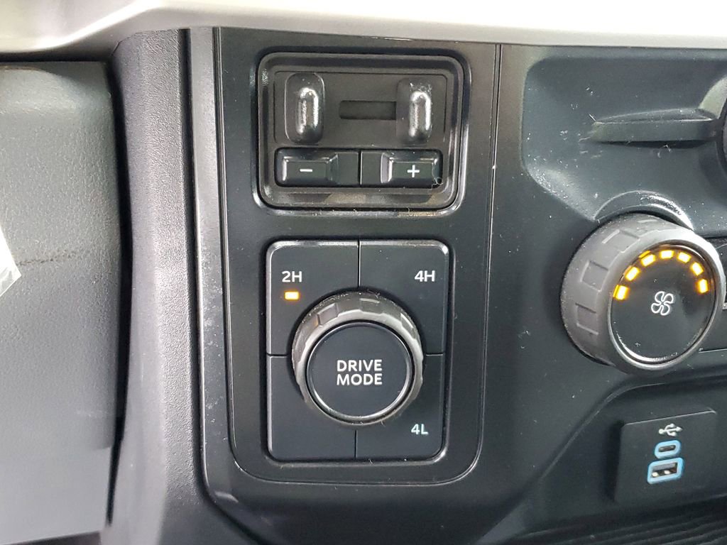 Certified 2025 Ford F250 XLT image 26