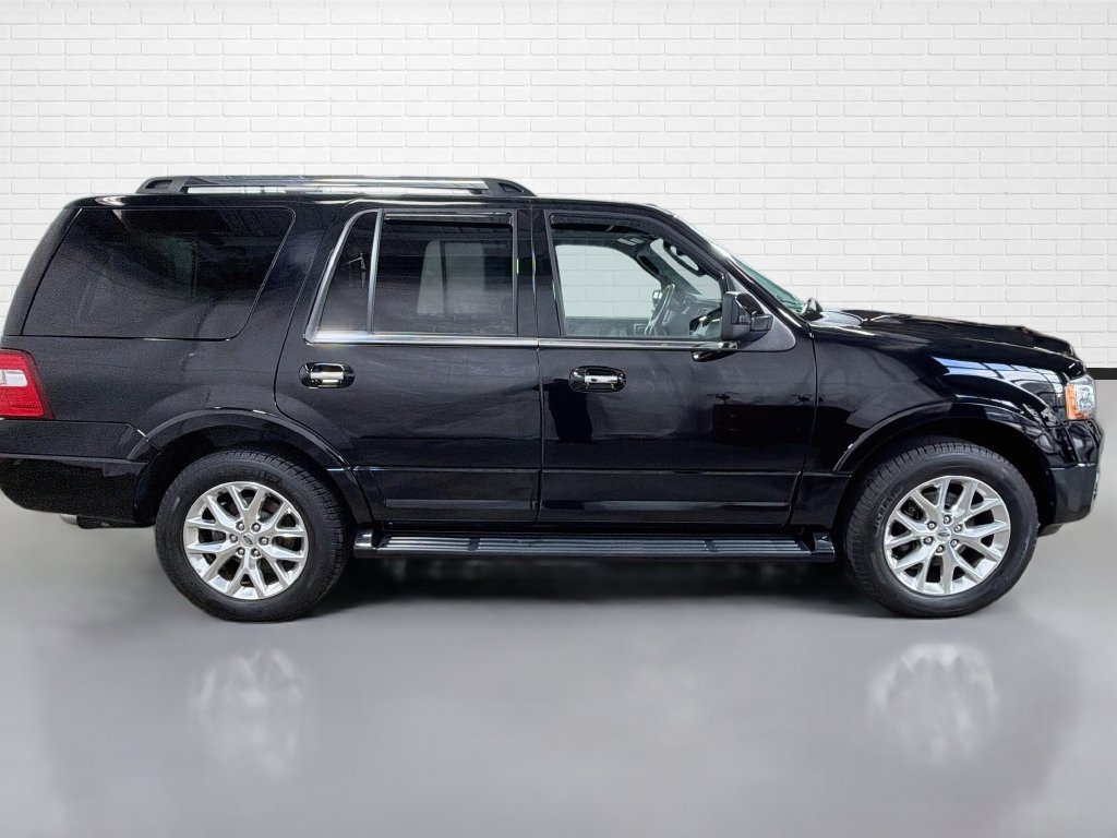 Used 2016 Ford Expedition Limited AWD/4WD image 10