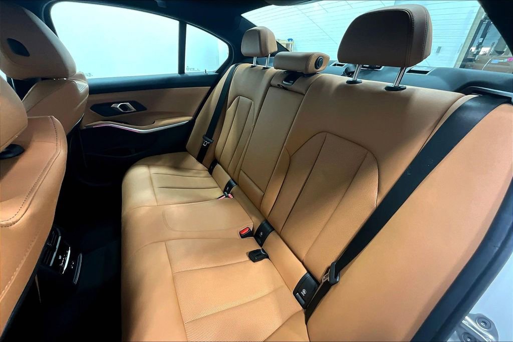New 2025 BMW 330i Sedan w/ Convenience Package RWD image 18