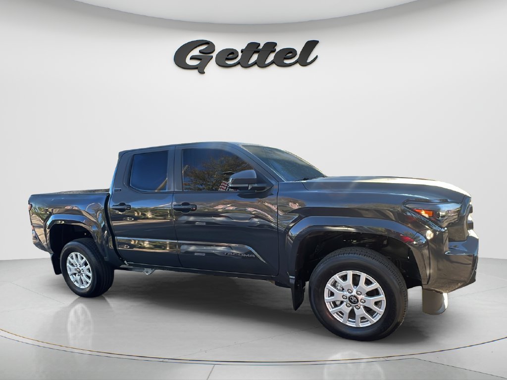 Used 2026 Toyota Tacoma SR5 AWD/4WD image 3