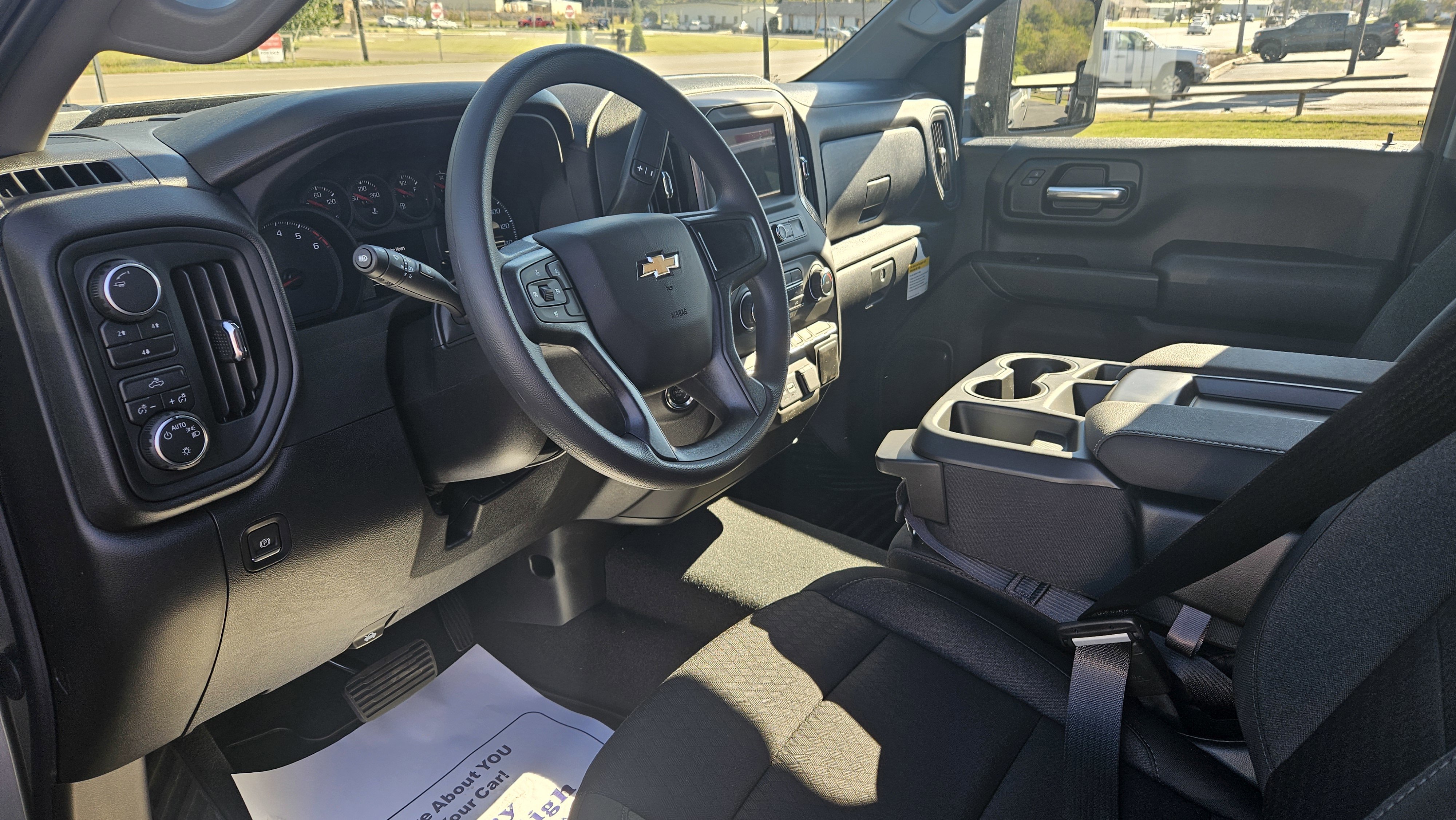 New 2026 Chevrolet Silverado 2500 Custom w/ Z71 Off-Road Package image 9