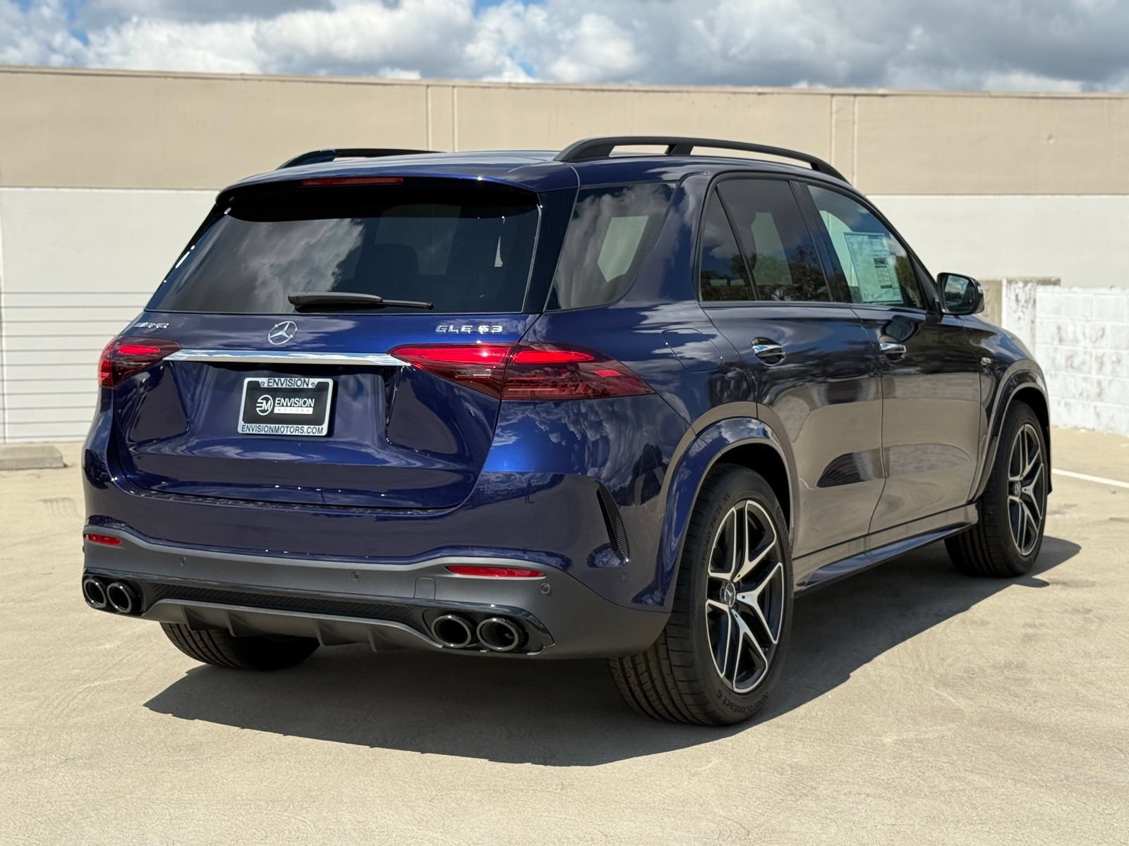 New 2026 Mercedes-Benz GLE 53 AMG 4MATIC image 14