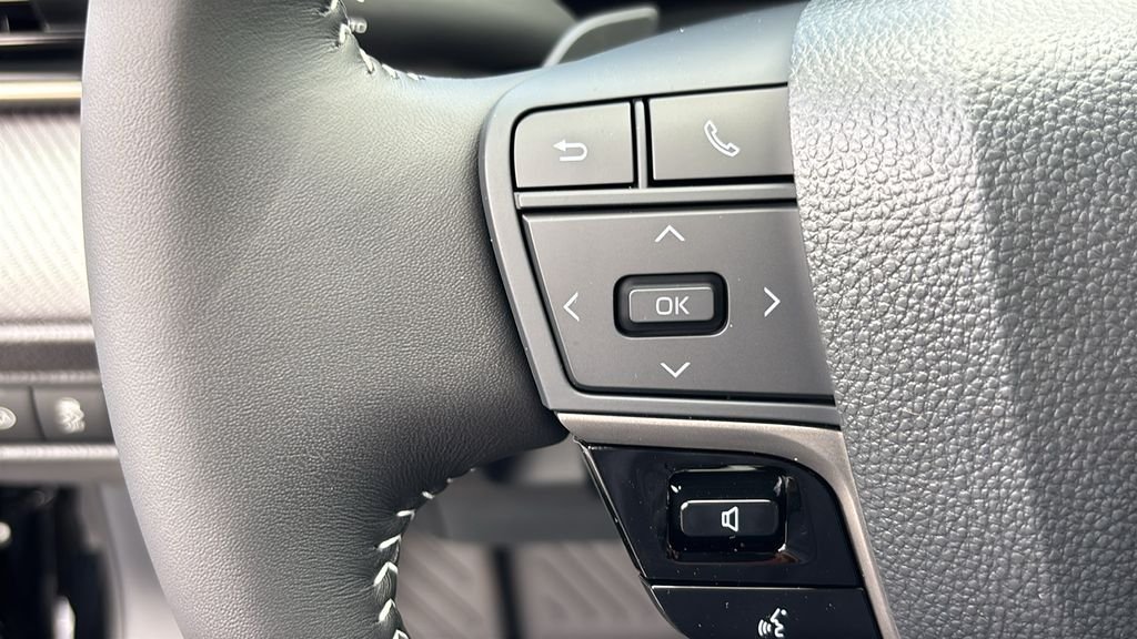 New 2026 Toyota Camry SE FWD image 14