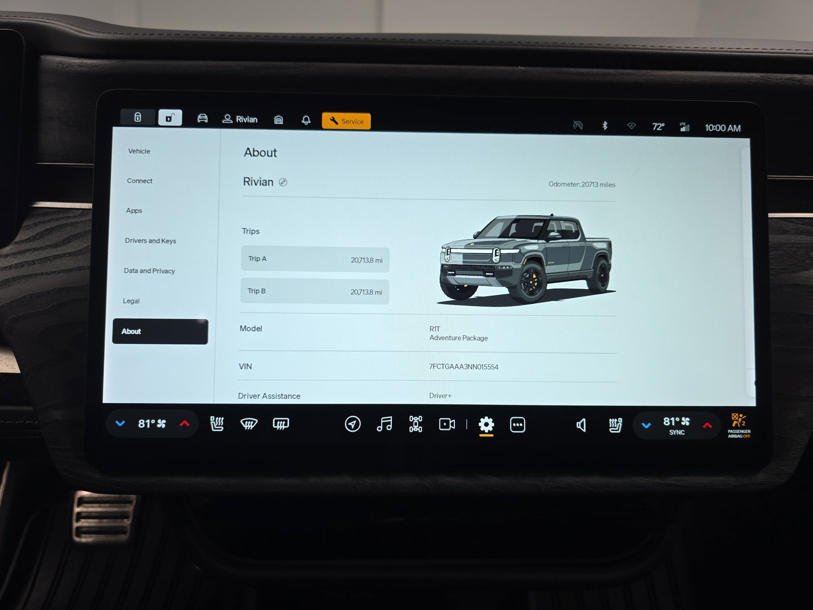 Used 2022 Rivian R1T Adventure image 27