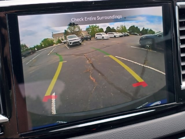 New 2027 Chrysler Pacifica LX FWD image 6