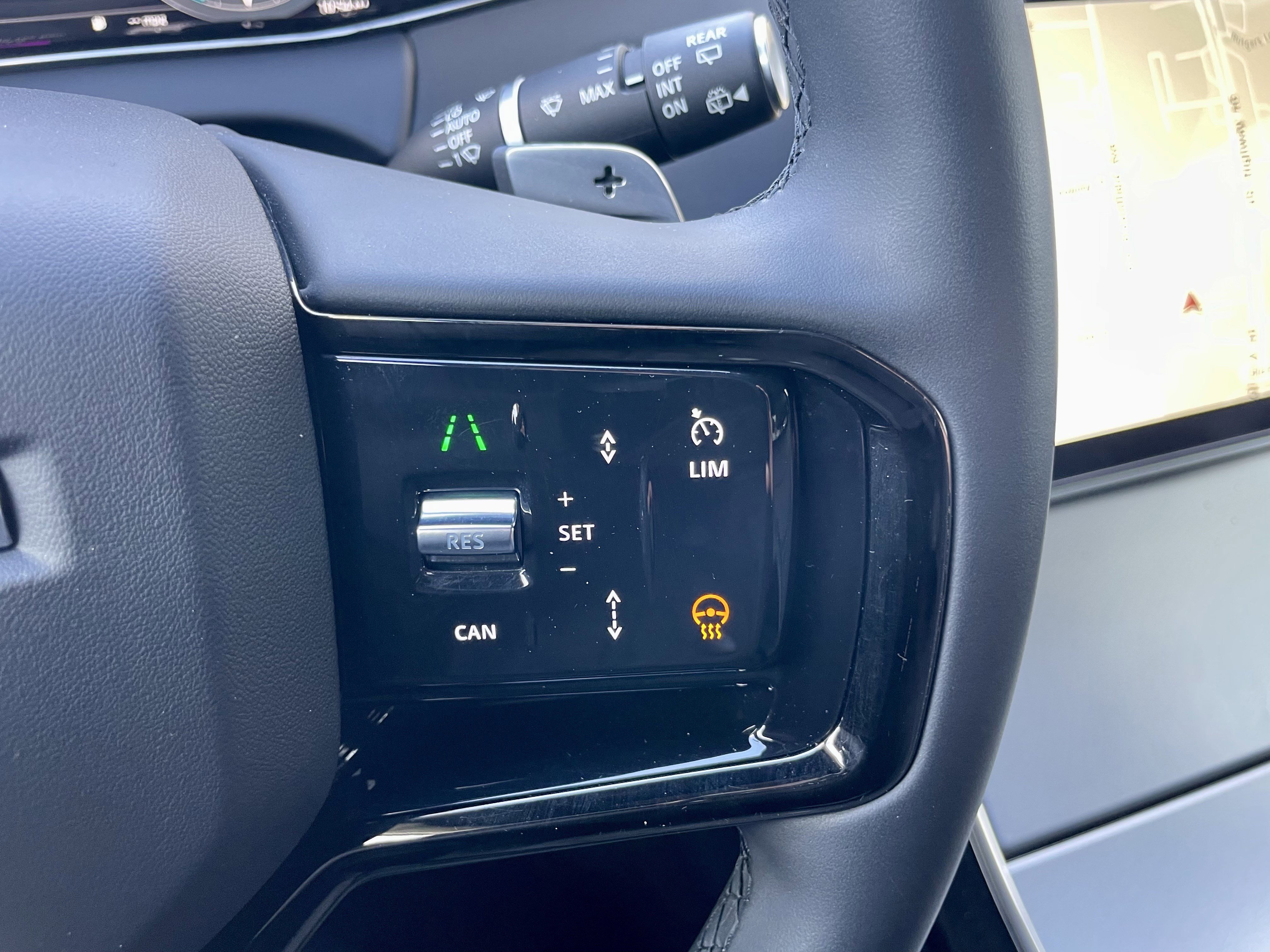 Certified 2024 Land Rover Range Rover Evoque S image 22