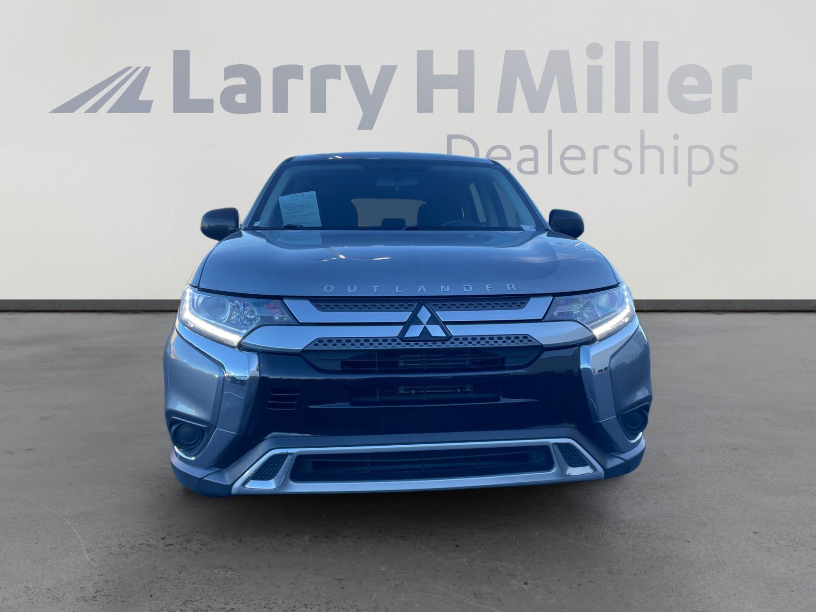 Used 2019 Mitsubishi Outlander ES image 8