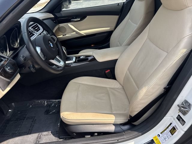 Used 2013 BMW Z4 sDrive28i RWD image 12