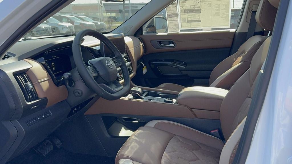 New 2026 Nissan Pathfinder Platinum AWD/4WD image 33