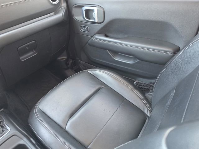 Used 2020 Jeep Wrangler Unlimited Sahara AWD/4WD image 22