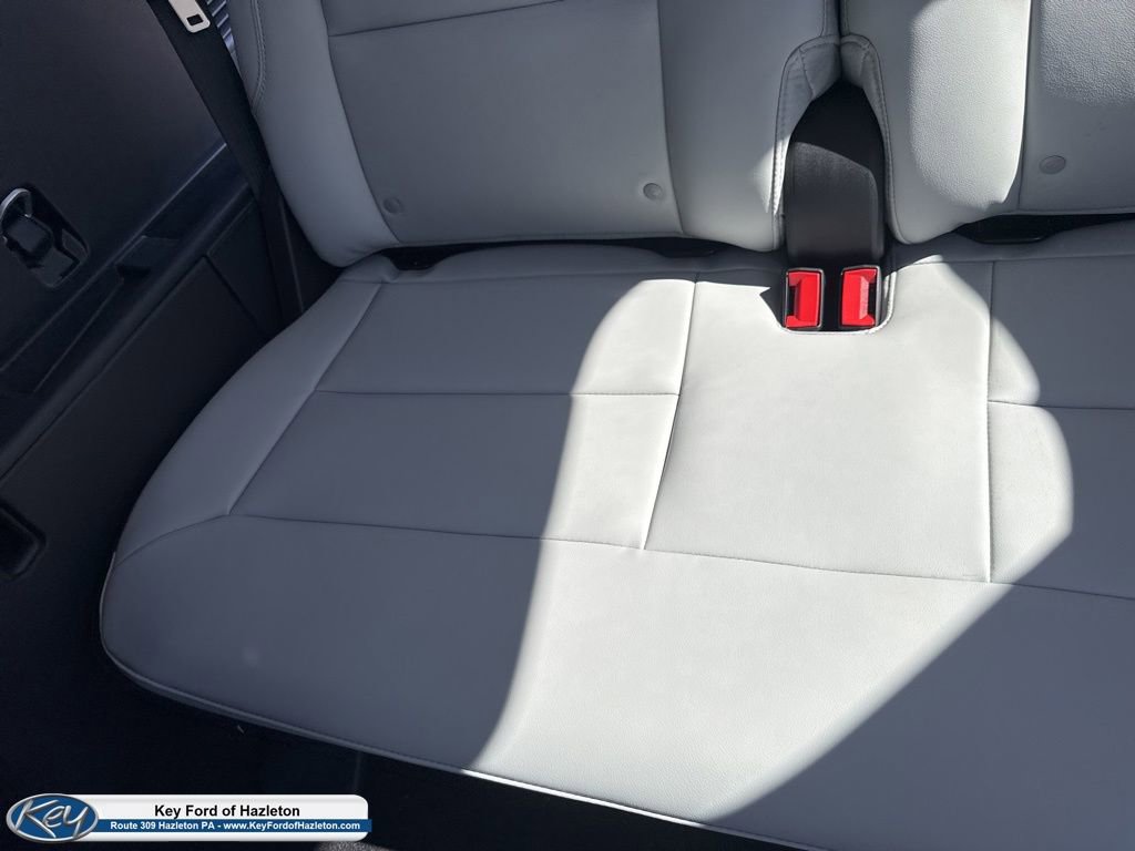 New 2026 Ford Explorer Platinum AWD/4WD image 80