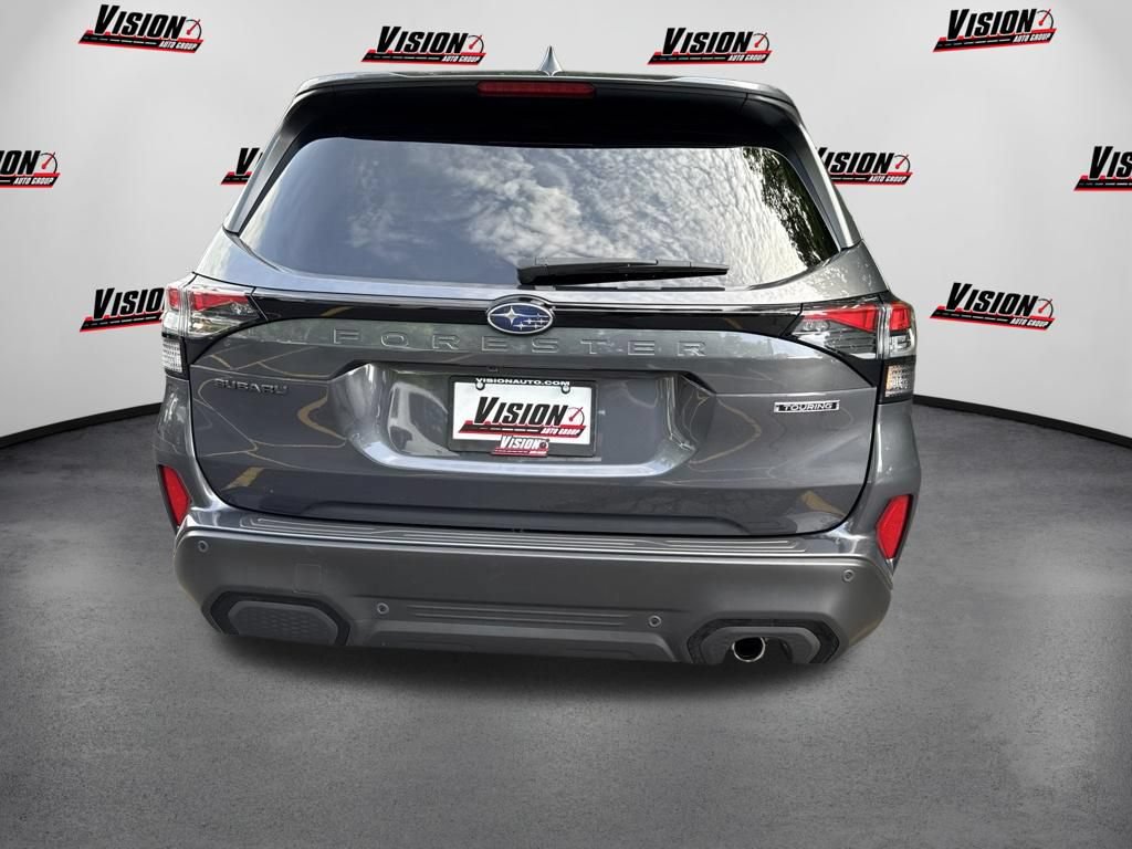 Used 2025 Subaru Forester Touring AWD/4WD image 6
